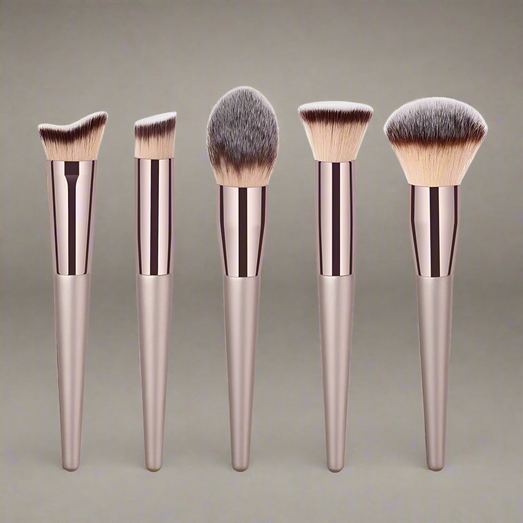 1 Pcs Luxury Makeup Pro Brush - Dreami XO