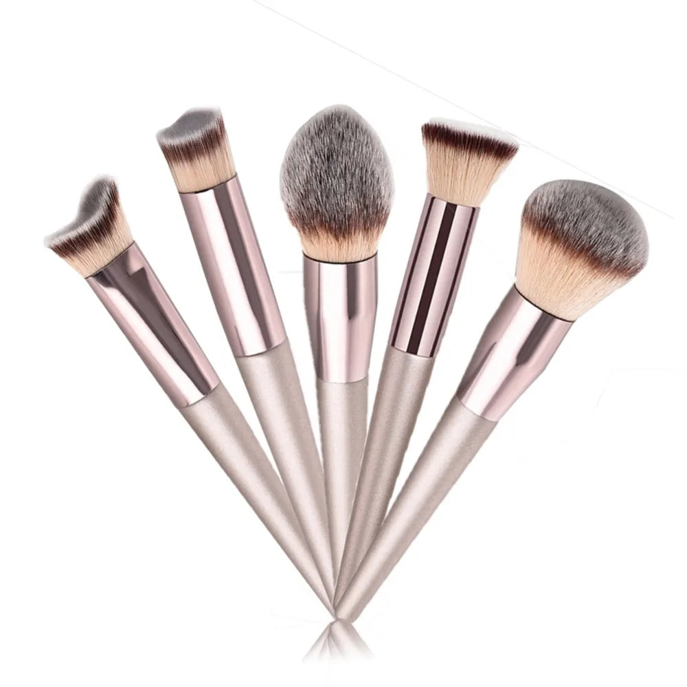 1 Pcs Luxury Makeup Pro Brush - Dreami XO